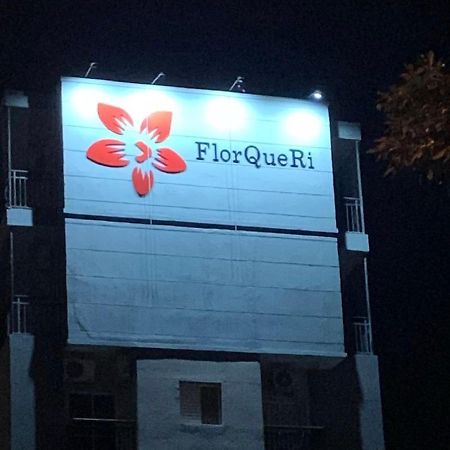 Flor Que Ri - Flats Mobiliados Na Melhor Localizacao Olímpia Eksteriør bilde