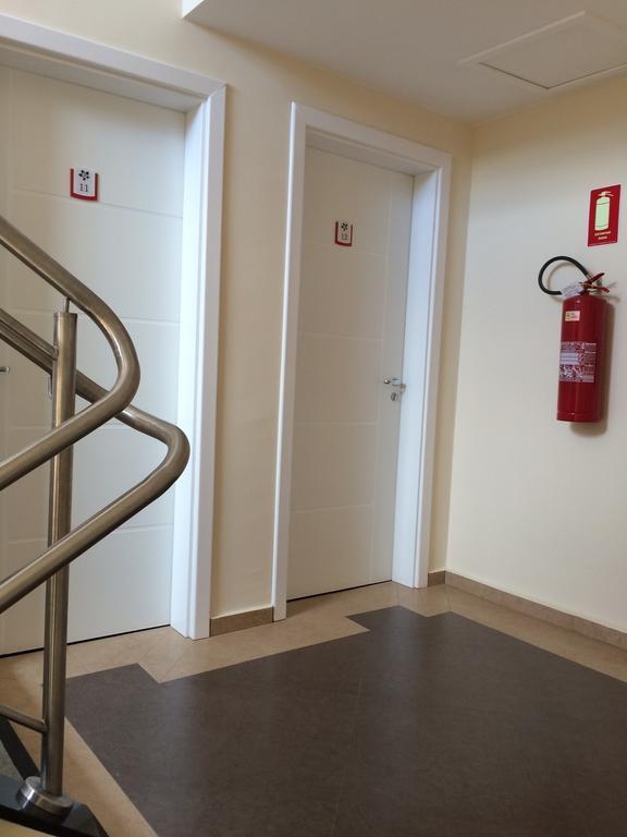Flor Que Ri - Flats Mobiliados Na Melhor Localizacao Olímpia Rom bilde